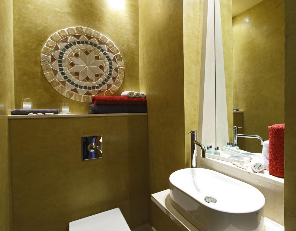 Suite Alcazar Seville Room photo